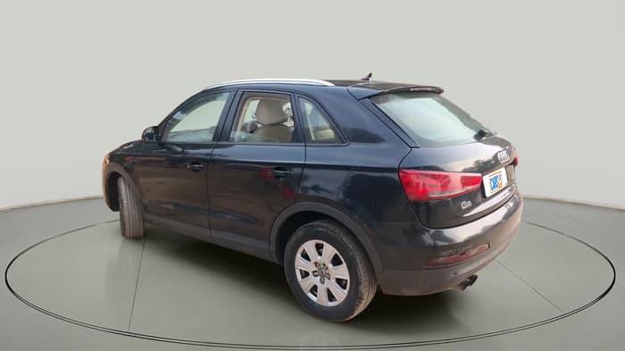 2013 Audi Q3 2.0 QUATTRO TDI AT, Diesel, Automatic, 1,16,254 km, exterior