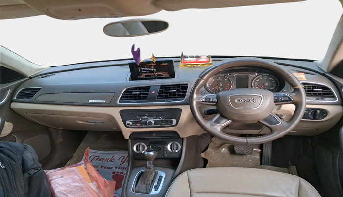 2013 Audi Q3 2.0 QUATTRO TDI AT, Diesel, Automatic, 1,16,254 km, interior