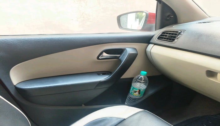 2011 Volkswagen Polo TRENDLINE 1.2L PETROL, Petrol, Manual, 63,932 km, interior