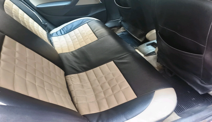 2011 Volkswagen Polo TRENDLINE 1.2L PETROL, Petrol, Manual, 63,932 km, interior