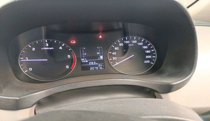 2018 Hyundai Creta E PLUS 1.4 DIESEL, Diesel, Manual, 2,07,916 km, interior