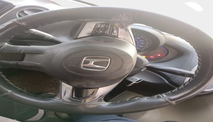 2014 Honda Mobilio 1.5L I-VTEC V, Petrol, Manual, 1,68,293 km, interior