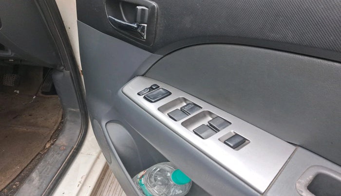 2014 Ford Endeavour 2.5L 4X2 MT, Diesel, Manual, 1,33,996 km, interior