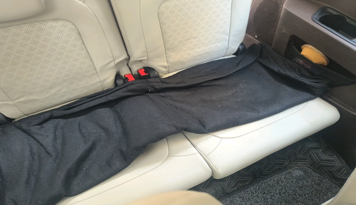 2023 Tata Safari ACCOMPLISHED PLUS 6 STR DUAL TONE AT, Diesel, Automatic, 77,542 km, interior