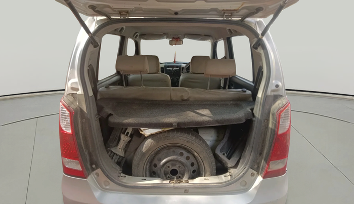 2017 Maruti Wagon R 1.0 VXI, Petrol, Manual, 47,942 km, exterior