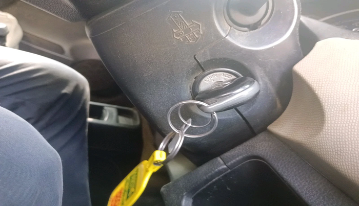 2017 Maruti Wagon R 1.0 VXI, Petrol, Manual, 47,942 km, interior