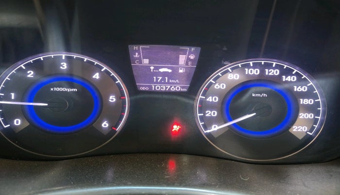 2013 Hyundai Verna FLUIDIC 1.6 CRDI SX, Diesel, Manual, 1,03,760 km, interior