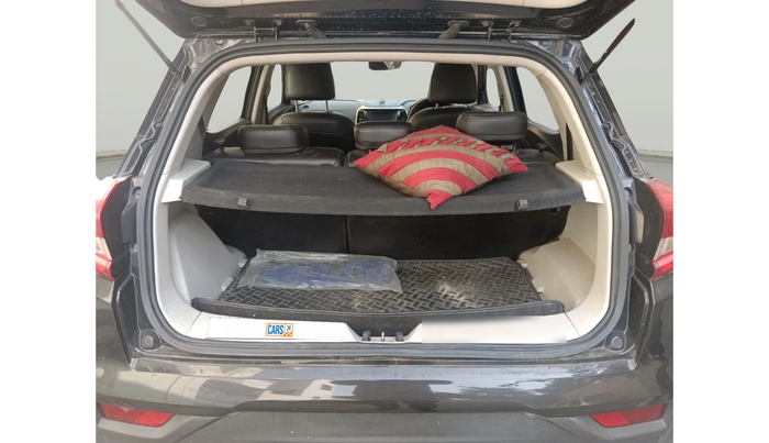 2024 Mahindra XUV300 W8 1.5 DIESEL, Diesel, Manual, 79,778 km, exterior