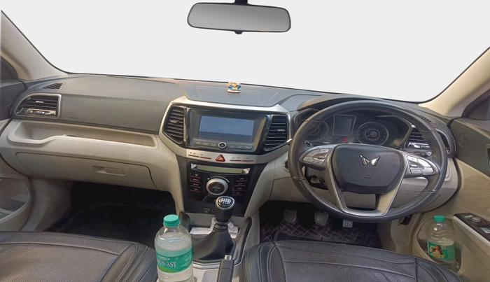 2024 Mahindra XUV300 W8 1.5 DIESEL, Diesel, Manual, 79,778 km, interior