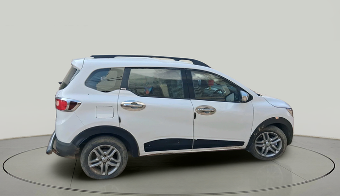 2020 Renault TRIBER RXZ, Petrol, Manual, 72,218 km, exterior