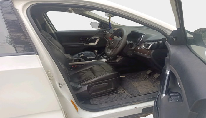 2022 Tata Harrier XT PLUS 2.0L KRYOTEC, Diesel, Manual, 46,216 km, interior