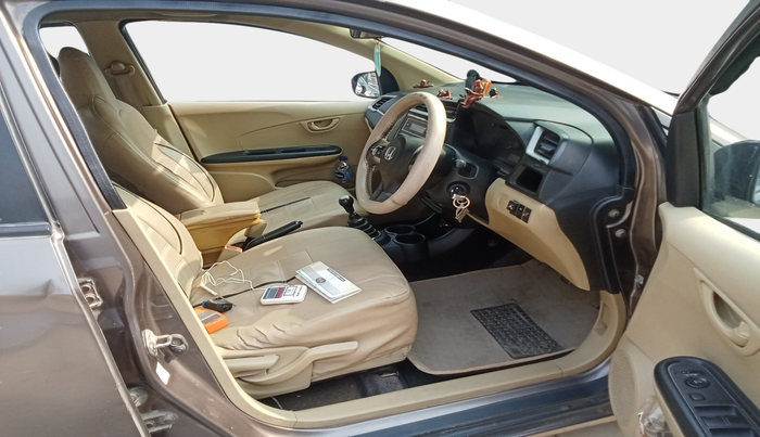 2017 Honda Amaze 1.2L I-VTEC S, Petrol, Manual, 72,525 km, interior