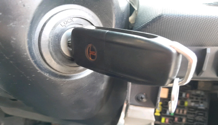 2022 Tata Tiago XT CNG, Petrol, Manual, 64,287 km, interior