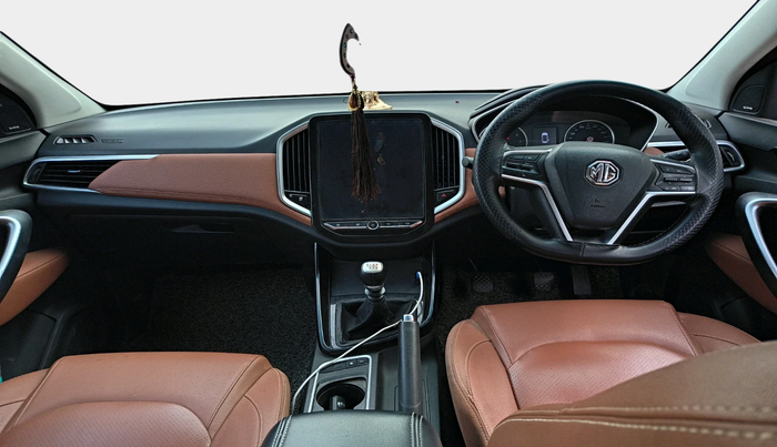 2022 MG HECTOR PLUS SELECT 2.0 DIESEL TURBO MT 7-STR, Diesel, Manual, 53,680 km, interior