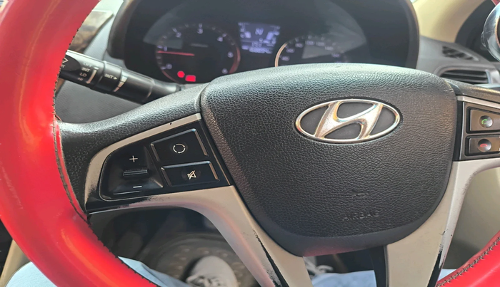 2014 Hyundai Verna FLUIDIC 1.6 CRDI SX AT, Diesel, Automatic, 1,68,894 km, interior