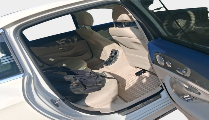 2024 Mercedes Benz E Class E 220d AMG Line, Diesel, Automatic, 6,813 km, interior