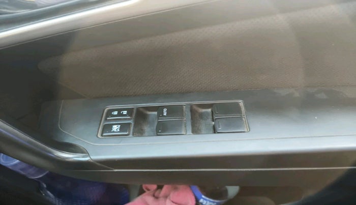 2018 Maruti Vitara Brezza ZDI, Diesel, Manual, 1,34,647 km, interior