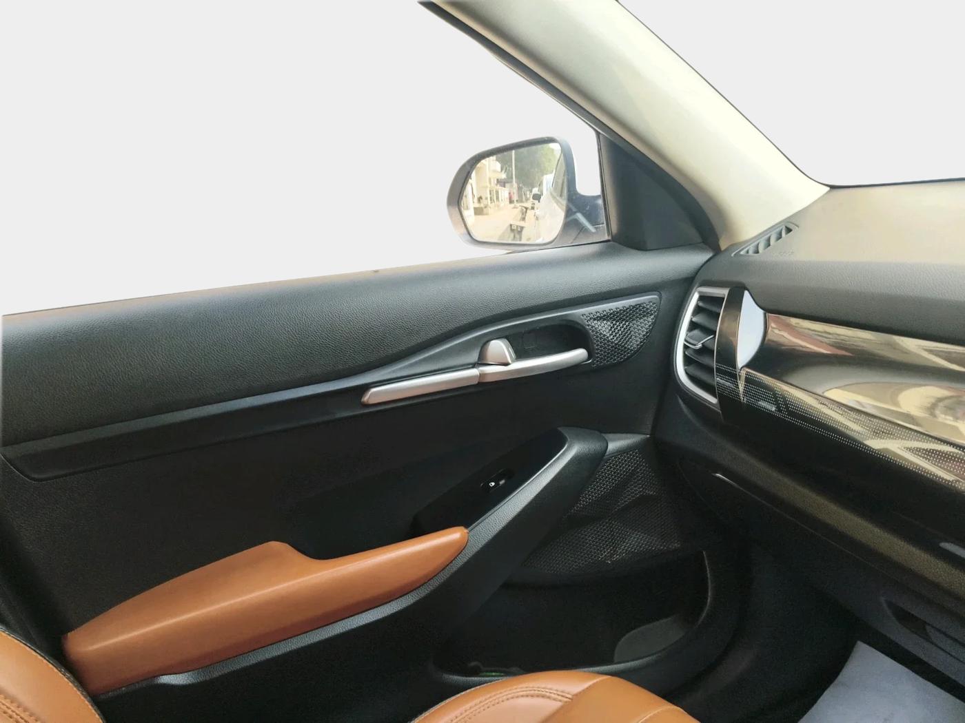 2023 KIA SELTOS HTK PLUS 1.5 IMT, Petrol, Manual, 25,614 km, interior