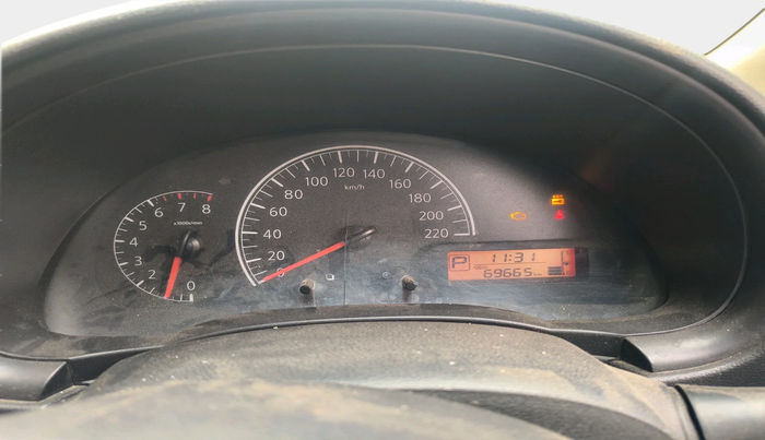 2017 Nissan Sunny XV CVT, Petrol, Automatic, 69,665 km, interior