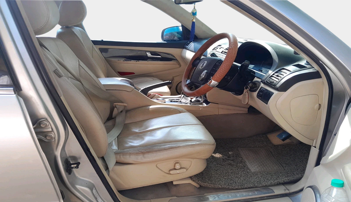 2014 Ssangyong Rexton RX7, Diesel, Automatic, 87,798 km, interior