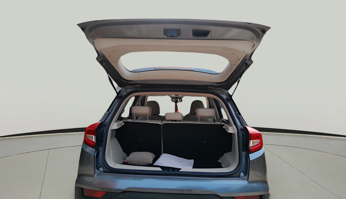 2023 Mahindra XUV300 W8 (O) 1.5 DIESEL, Diesel, Manual, 41,245 km, exterior