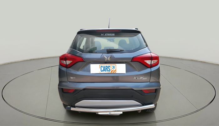 2023 Mahindra XUV300 W8 (O) 1.5 DIESEL, Diesel, Manual, 41,245 km, exterior