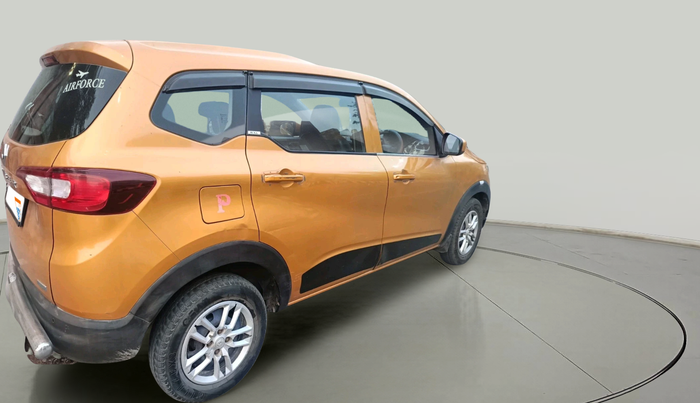 2020 Renault TRIBER RXL MT, Petrol, Manual, 96,228 km, exterior