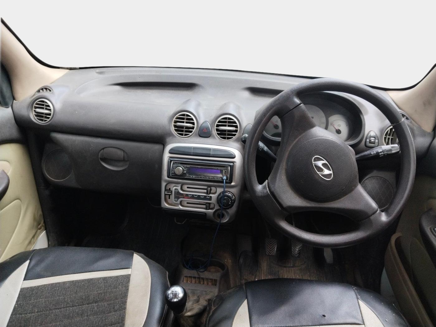 2012 Hyundai Santro Xing GL PLUS, Petrol, Manual, 99,450 km, interior