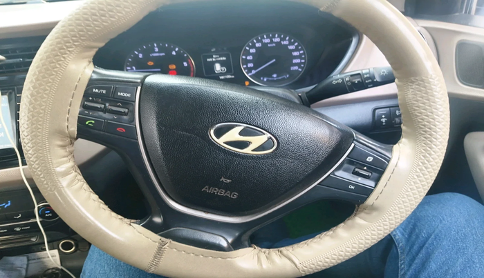 2017 Hyundai Elite i20 ASTA 1.4 CRDI (O), Diesel, Manual, 1,42,720 km, interior