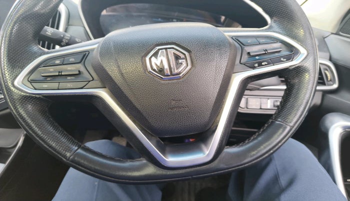 2019 MG HECTOR SHARP HYBRID 1.5 PETROL, Petrol, Manual, 38,218 km, interior