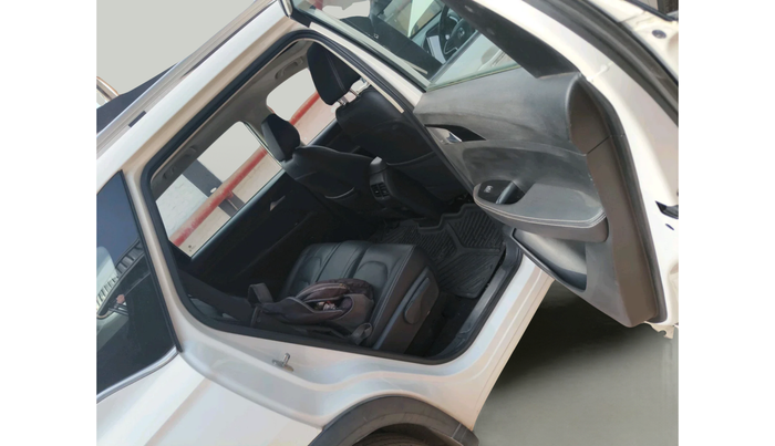 2019 MG HECTOR SHARP HYBRID 1.5 PETROL, Petrol, Manual, 38,218 km, interior