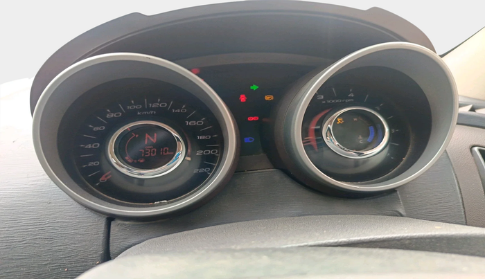 2013 Mahindra XUV500 W8, Diesel, Manual, 73,010 km, interior