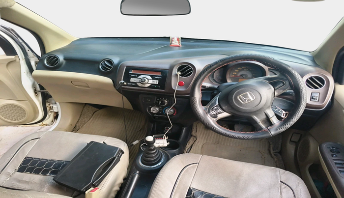 2014 Honda Amaze 1.5L I-DTEC S, Diesel, Manual, 1,07,859 km, interior