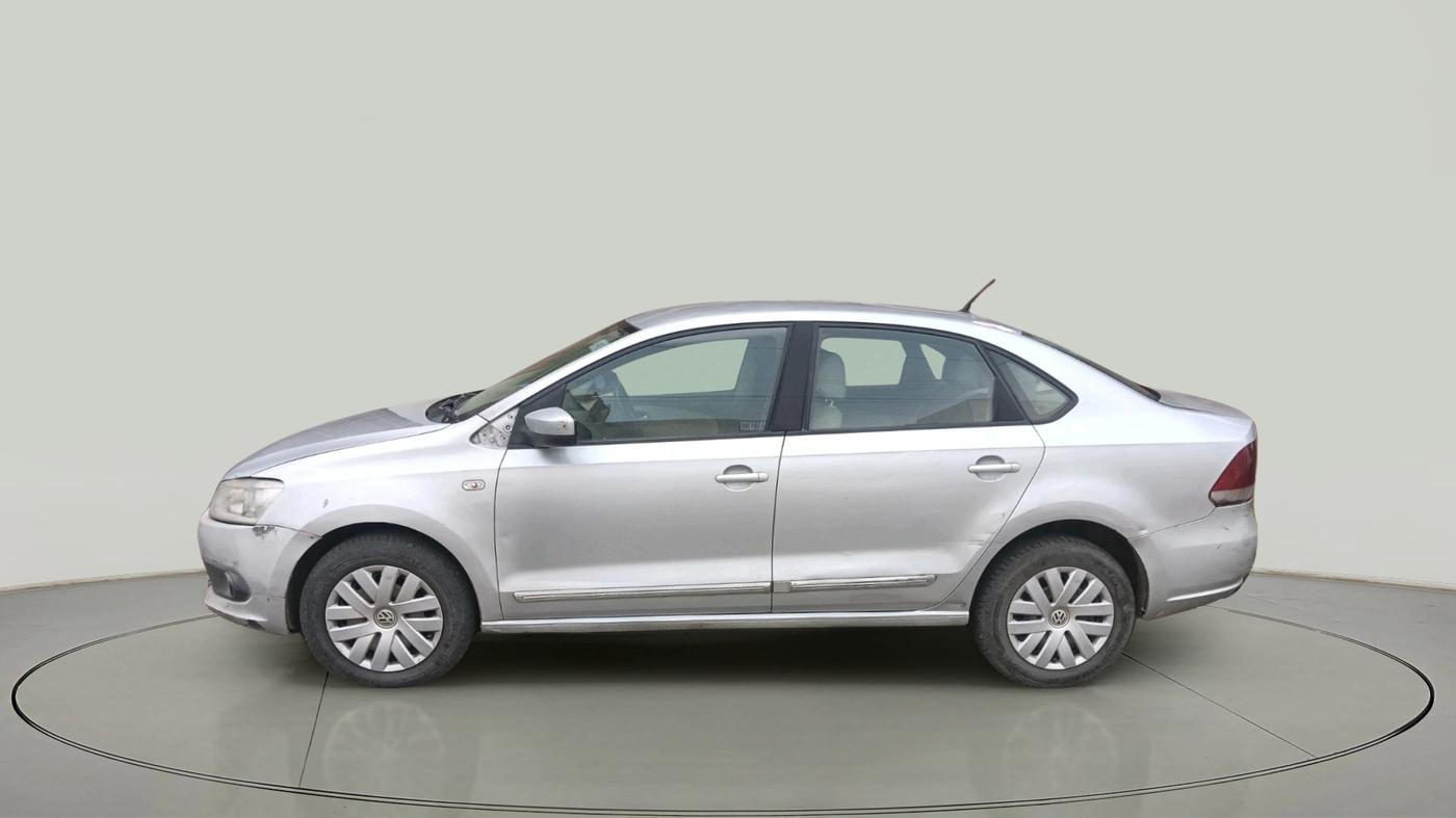 2013 Volkswagen Vento COMFORTLINE DIESEL 1.6, Diesel, Manual, 88,214 km, exterior