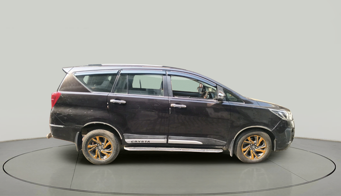 2022 Toyota Innova Crysta 2.4 G 8 STR, Diesel, Manual, 70,036 km, exterior