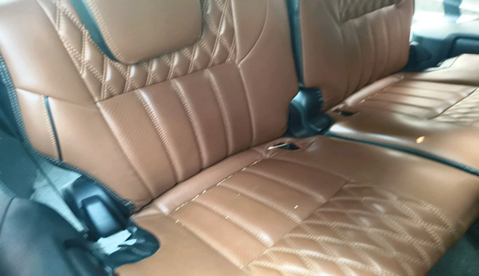 2022 Toyota Innova Crysta 2.4 G 8 STR, Diesel, Manual, 70,036 km, interior