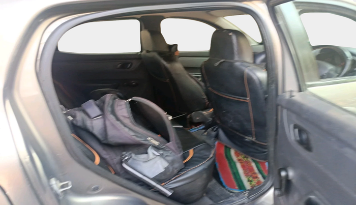 2016 Renault Kwid RXT EDITION, Petrol, Manual, 56,219 km, interior