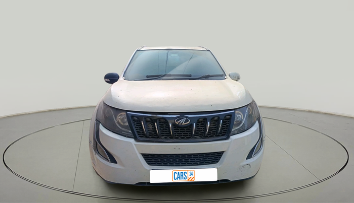 2016 Mahindra XUV500 W10, Diesel, Manual, 1,47,207 km, exterior