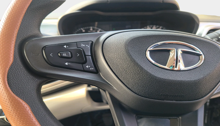 2023 Tata ALTROZ XZ PETROL, Petrol, Manual, 25,562 km, interior