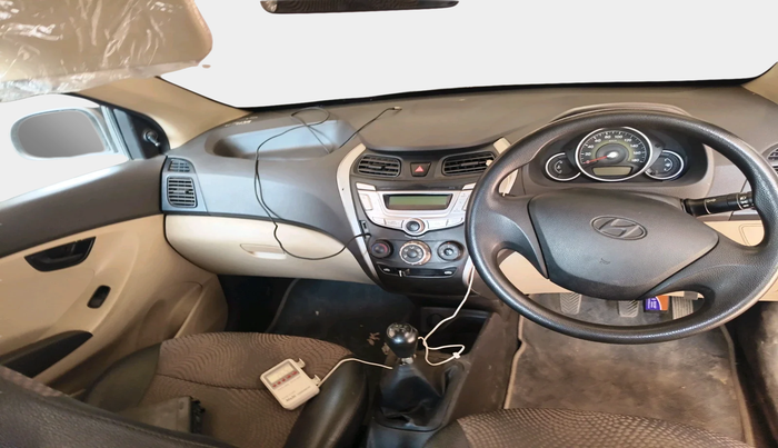 2014 Hyundai Eon MAGNA +, Petrol, Manual, 30,905 km, interior