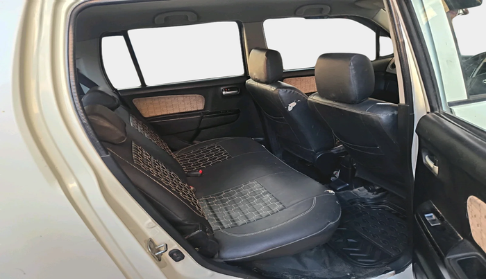 2018 Maruti Wagon R 1.0 VXI (O) AMT, Petrol, Automatic, 52,640 km, interior
