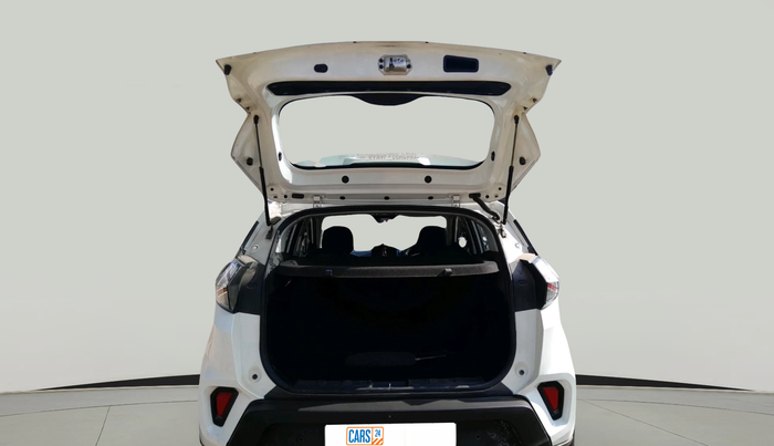 2022 Tata NEXON XM SUNROOF PETROL, Petrol, Manual, 30,316 km, exterior