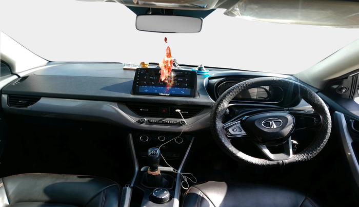 2022 Tata NEXON XM SUNROOF PETROL, Petrol, Manual, 30,316 km, interior