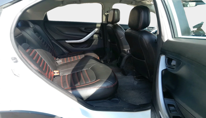 2022 Tata NEXON XM SUNROOF PETROL, Petrol, Manual, 30,316 km, interior