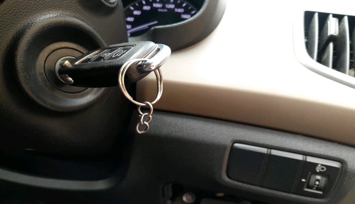 2017 Hyundai Creta E PLUS 1.6 PETROL, Petrol, Manual, 52,500 km, interior