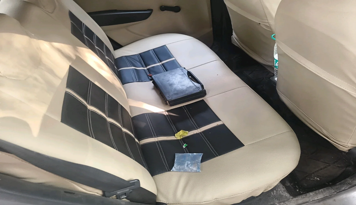 2013 Hyundai Eon MAGNA +, Petrol, Manual, 75,376 km, interior