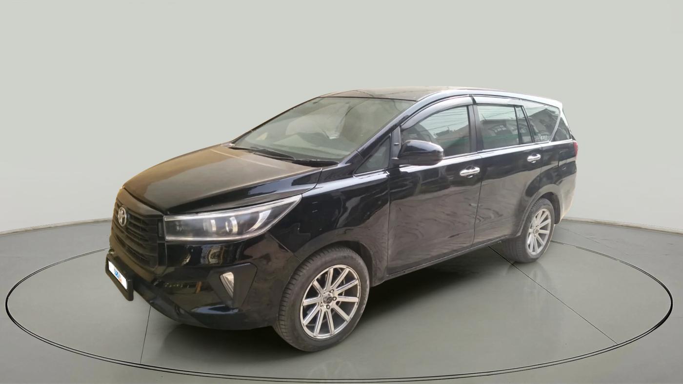 2017 Toyota Innova Crysta 2.4 VX 7 STR, Diesel, Manual, 1,48,077 km, exterior