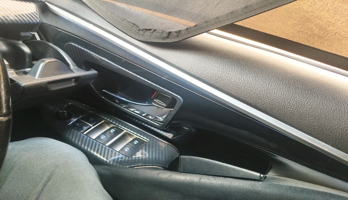 2017 Toyota Innova Crysta 2.4 VX 7 STR, Diesel, Manual, 1,48,077 km, interior