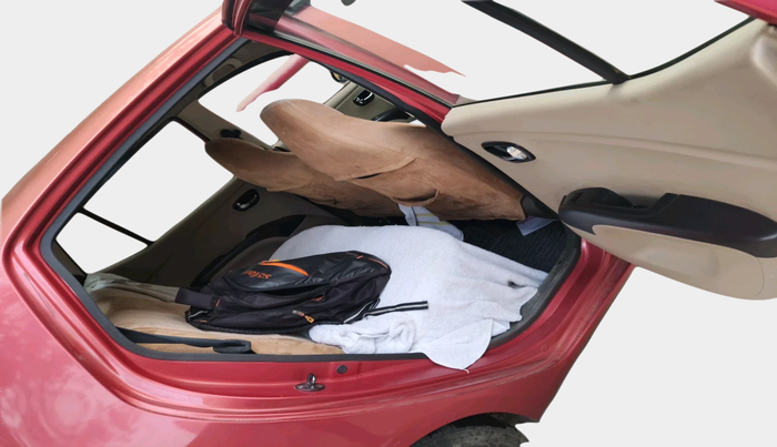 2011 Hyundai i10 MAGNA 1.2, Petrol, Manual, 1,15,836 km, interior