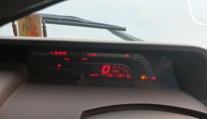 2013 Mahindra Bolero SLX BS-III, Diesel, Manual, 2,01,784 km, interior